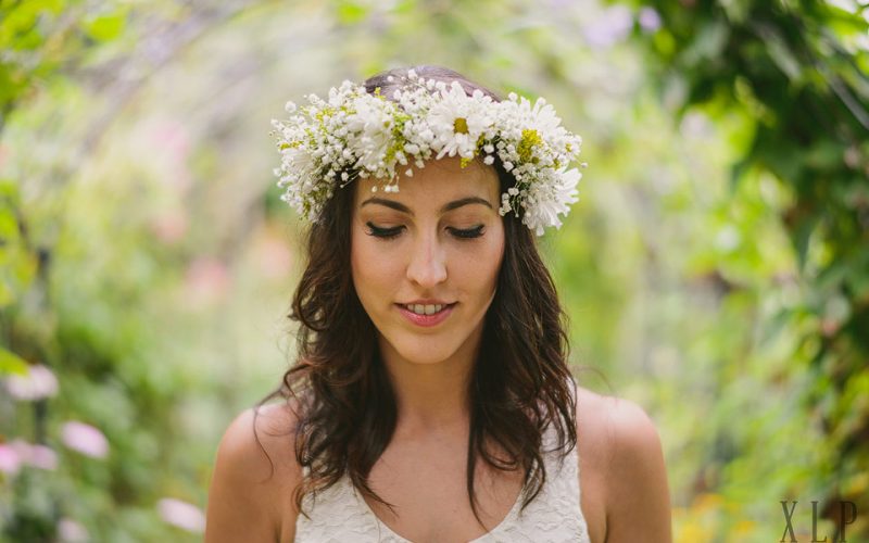 Alicia & Larry / Holliston Backyard / Boston Wedding Photographer